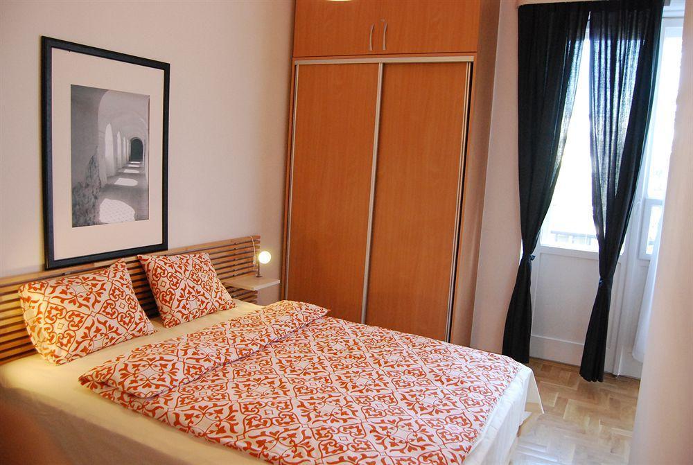 Apartment4you Plac Bankowy * Warszawa